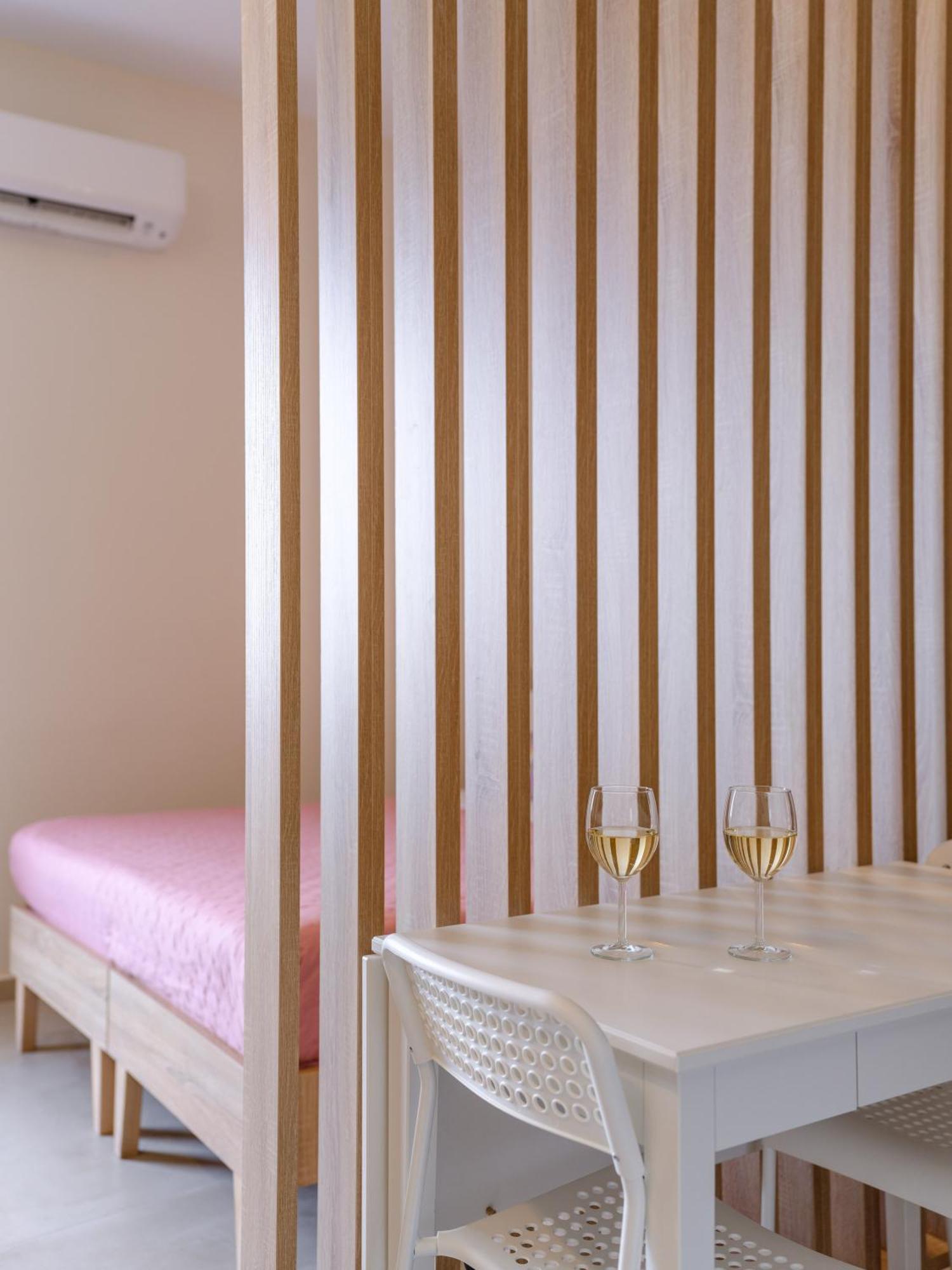 Pietra Sole Apartment Ierapetra  Bagian luar foto