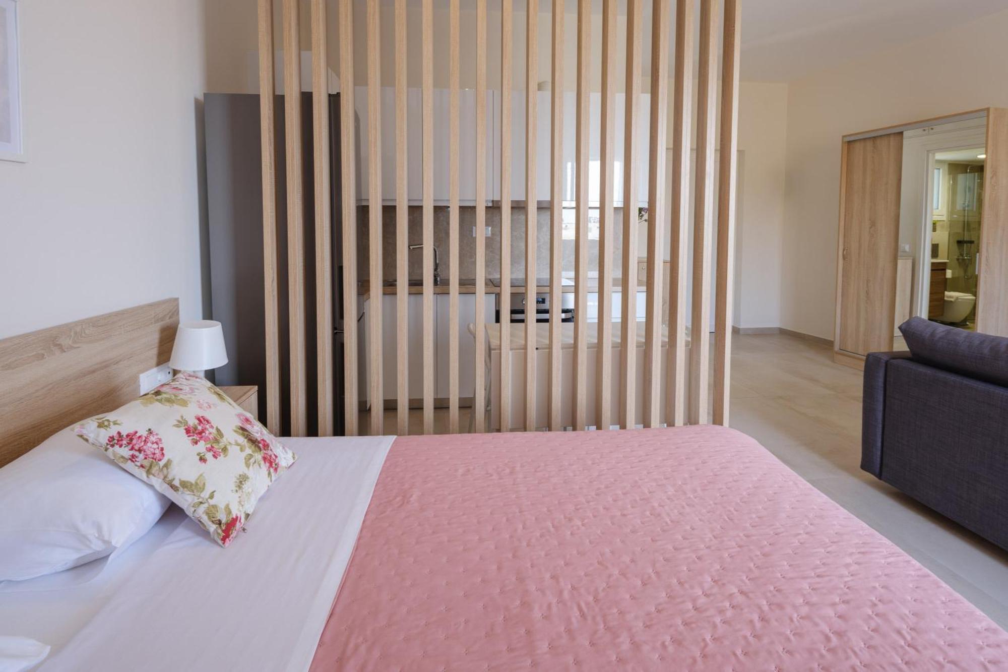 Pietra Sole Apartment Ierapetra  Bagian luar foto