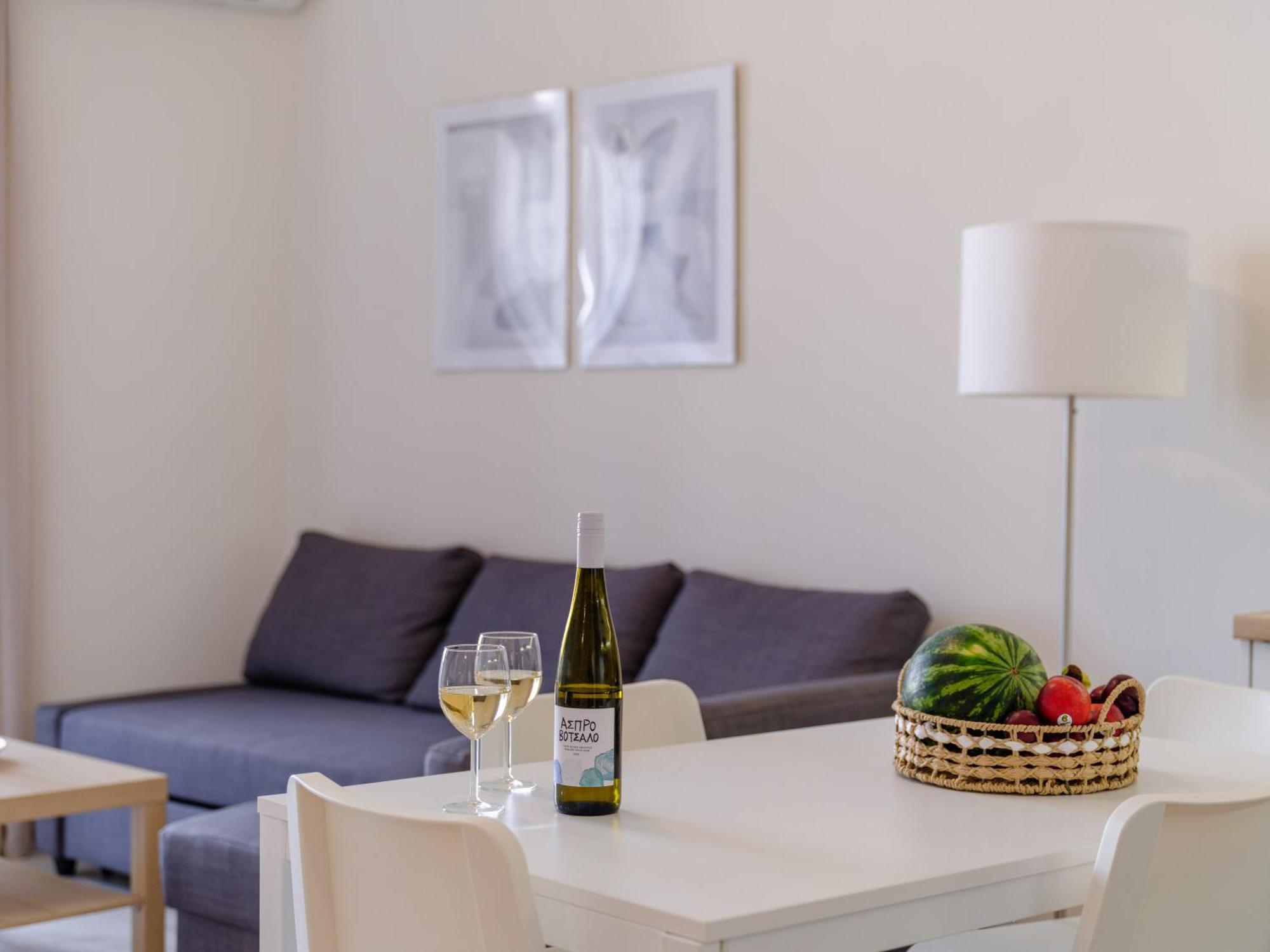 Pietra Sole Apartment Ierapetra  Bagian luar foto