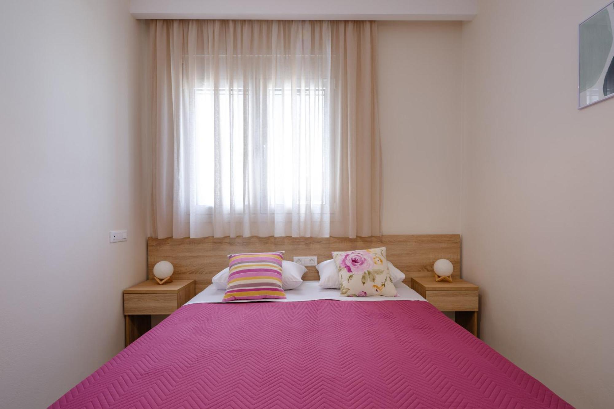 Pietra Sole Apartment Ierapetra  Bagian luar foto